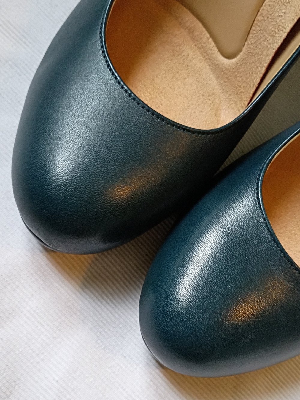 Naturalizer Michelle Navy Blue Classic Pump - Picture 8 of 9